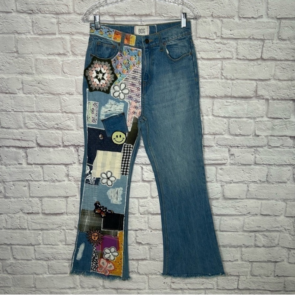 BDG High-Waisted Flare Jeans Indigo Craft NWT - Picture 7 of 16